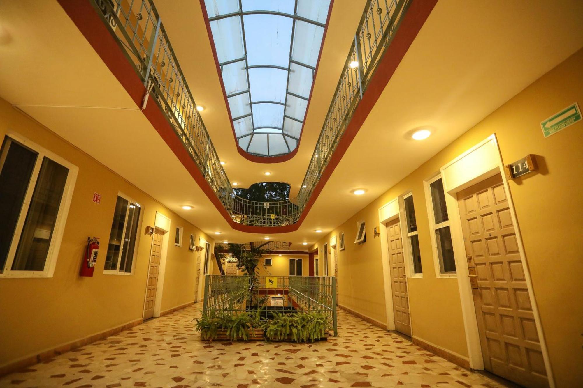 Hotel Santa Maria Канкун Экстерьер фото