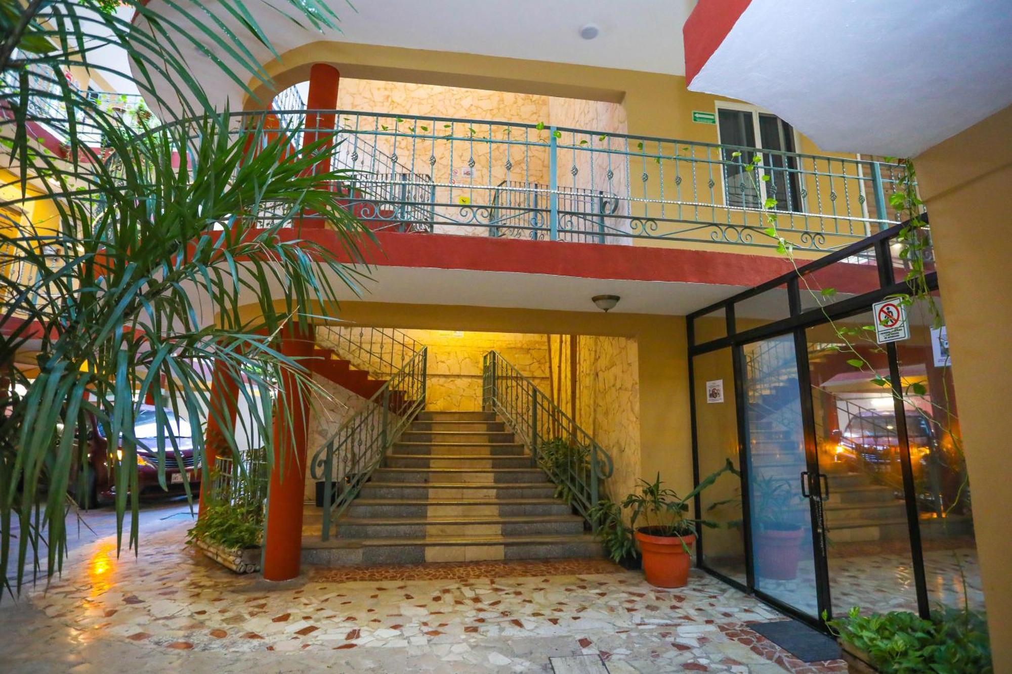 Hotel Santa Maria Канкун Экстерьер фото